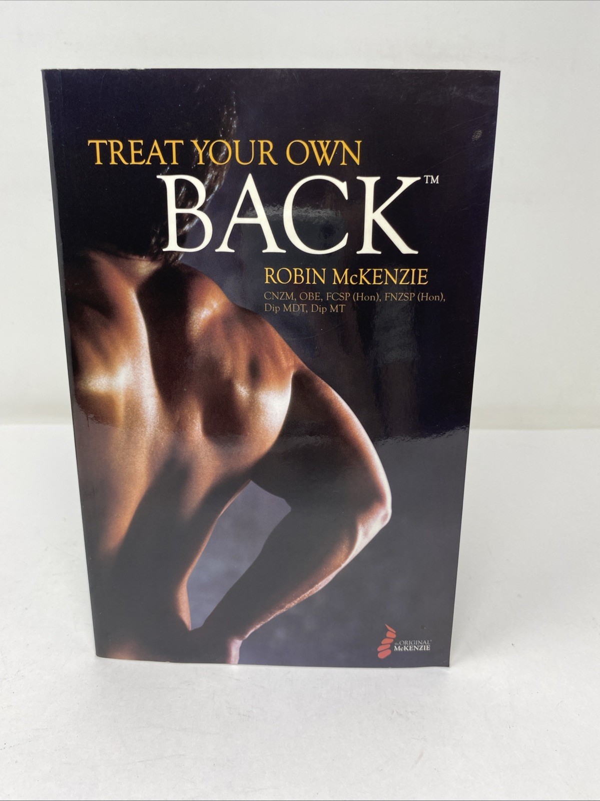 Treat Your Own Back by Robin McKenzie (Trade Paperback)
