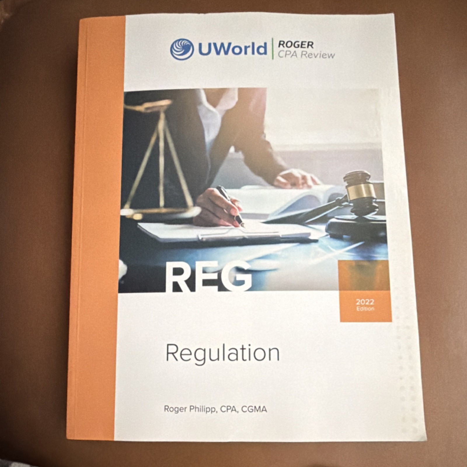 UWorld Roger CPA Review REG Regulation 2022 Ed. Roger Philipp [Paperback]