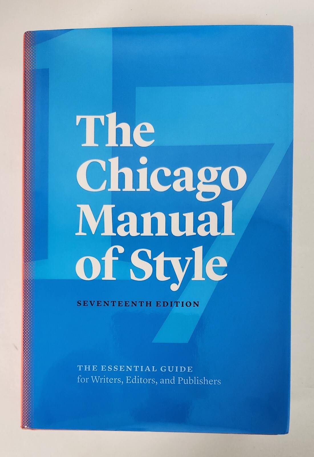 The Chicago Manual of Style, 17th Edition by The University The University of…