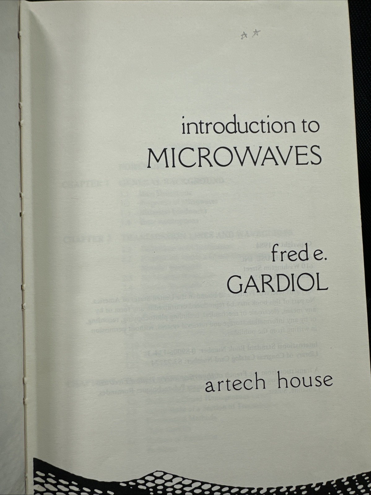 An Introduction to Microwaves By Fred E. Gardiol – Hardcover 1984