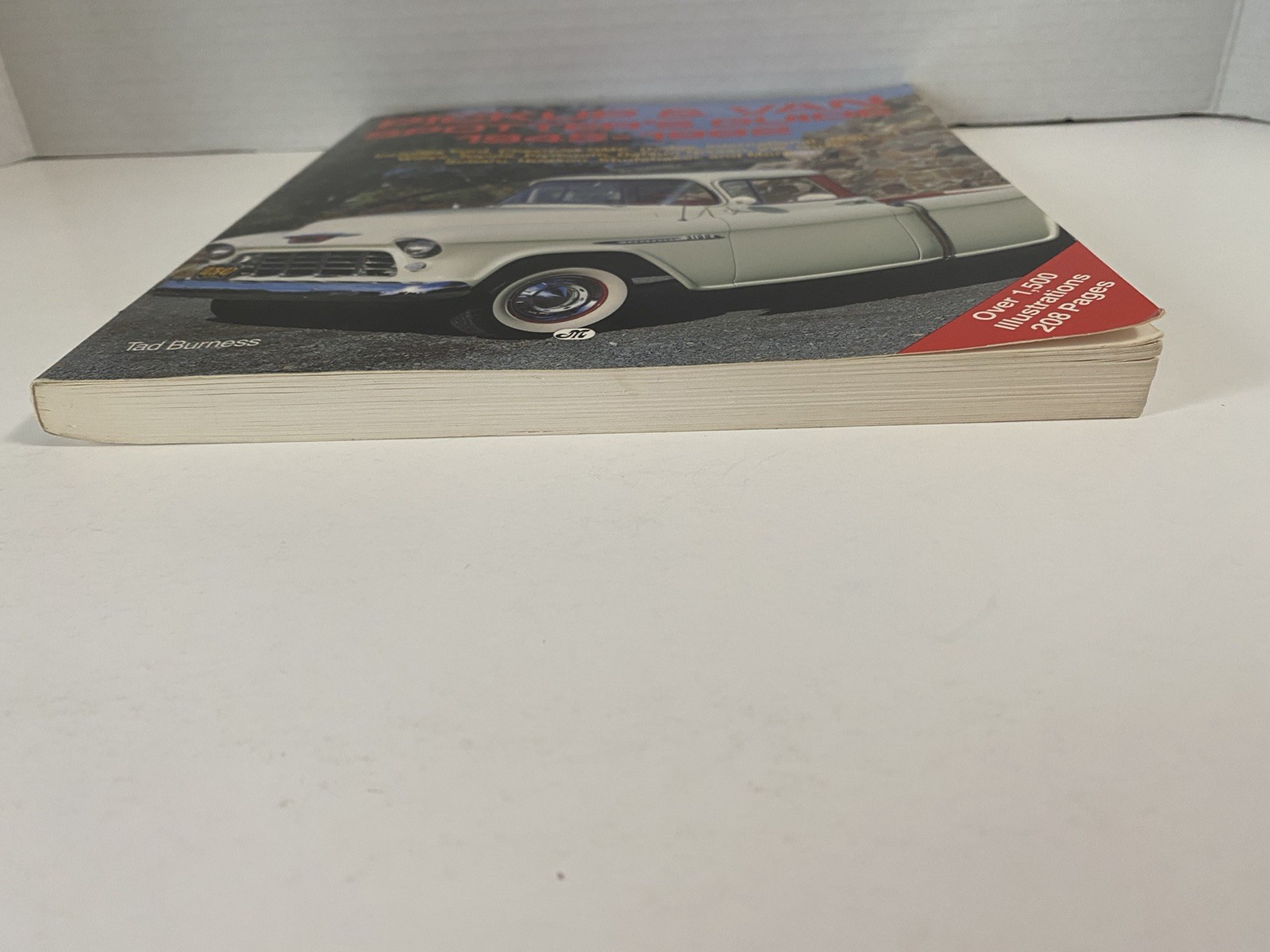 Pickup & Van Spotter’s Guide 1945-1992 By Tad Burness VERY GOOD CONDITION 1993