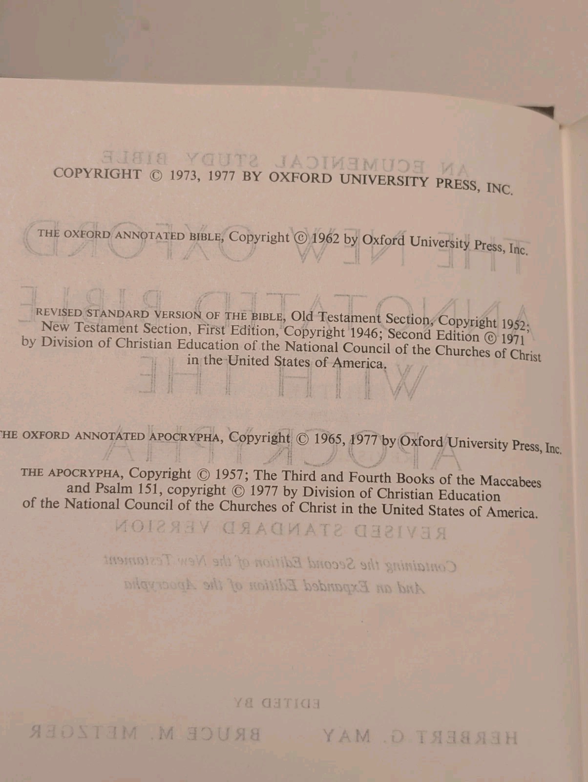 New Oxford Annotated Bible with Apocrypha RSV Hardcover 1977 EXPANDED EDITION