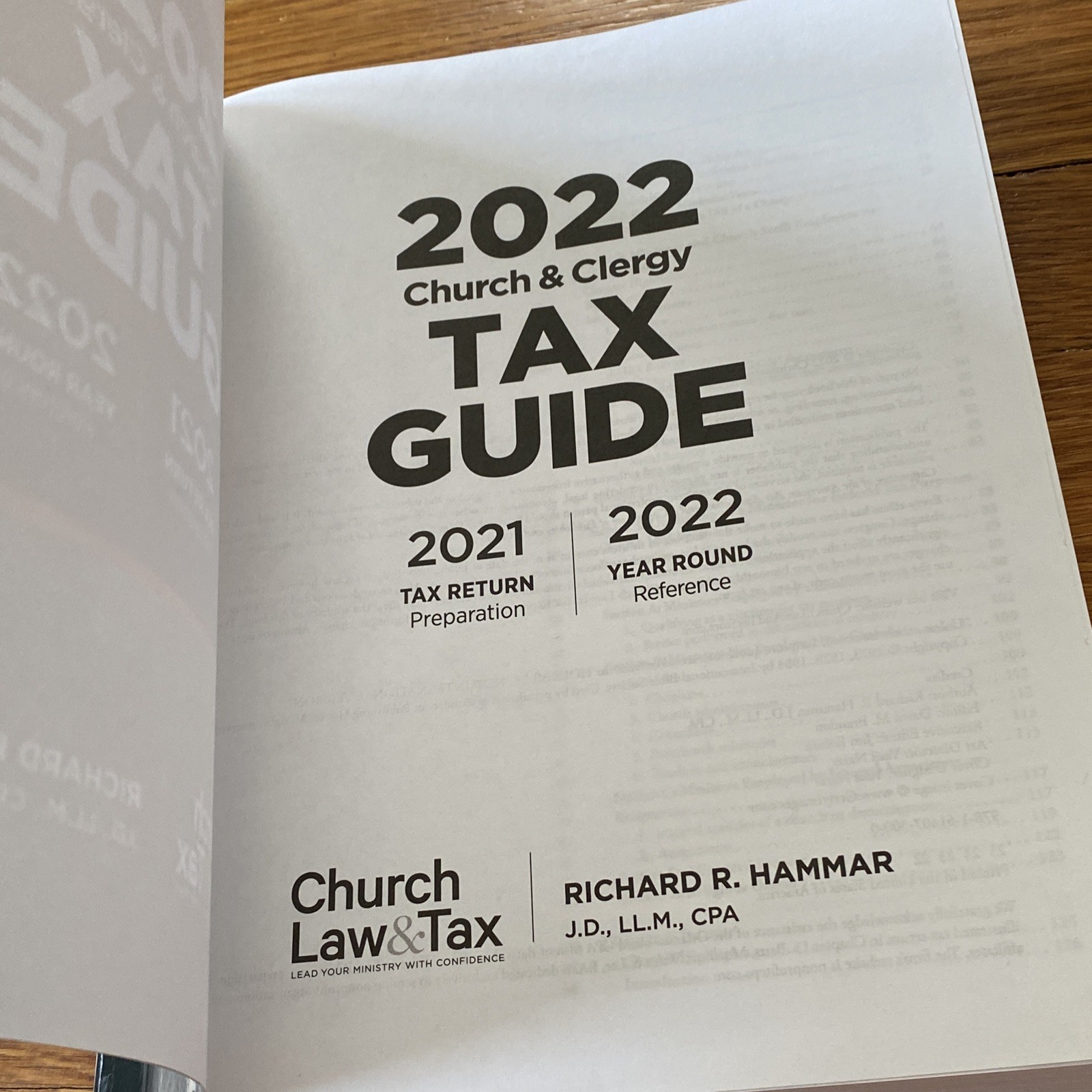 2022 Church & Clergy Tax Guide by Richard Hammar LN