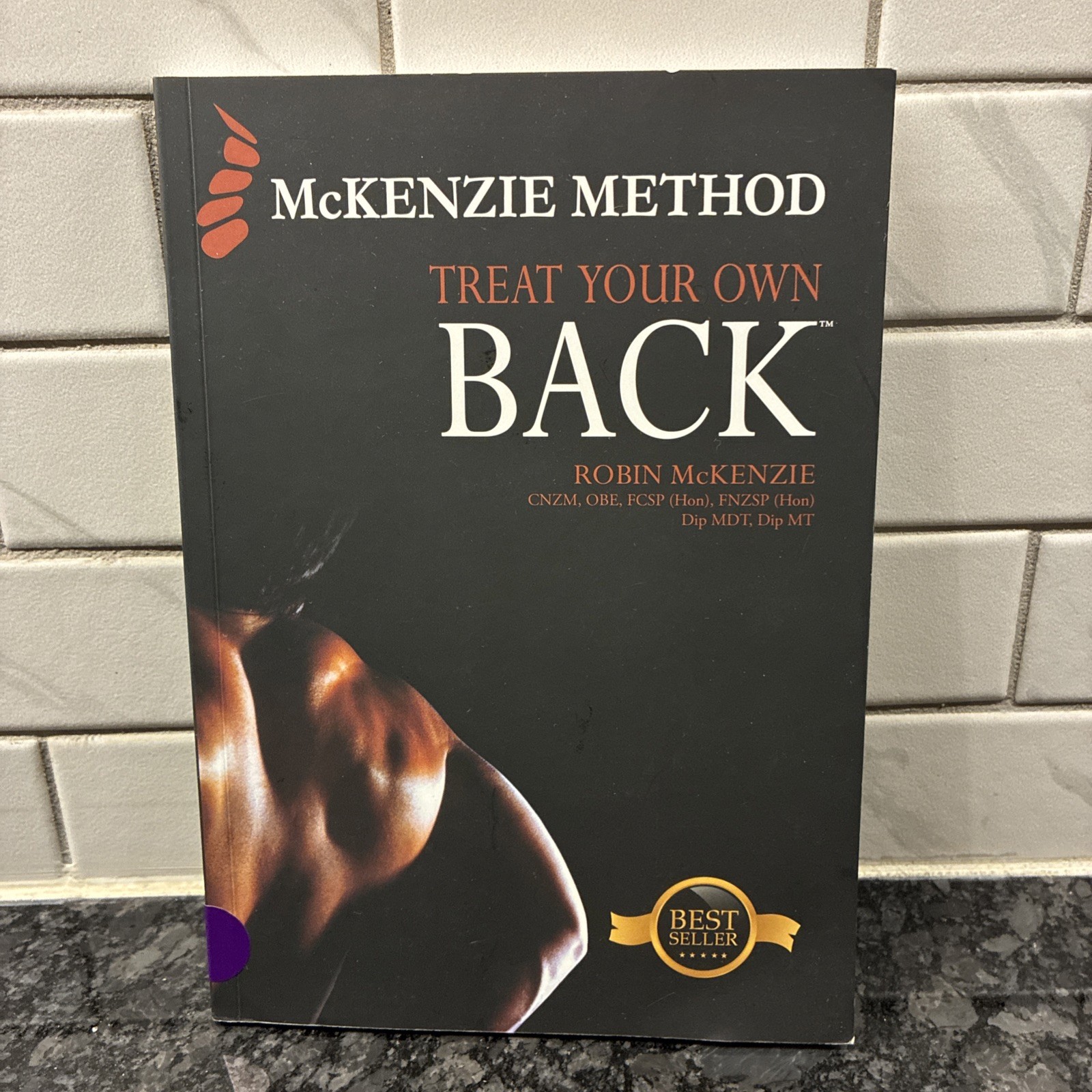 Treat Your Own Back by McKenzie, Robin