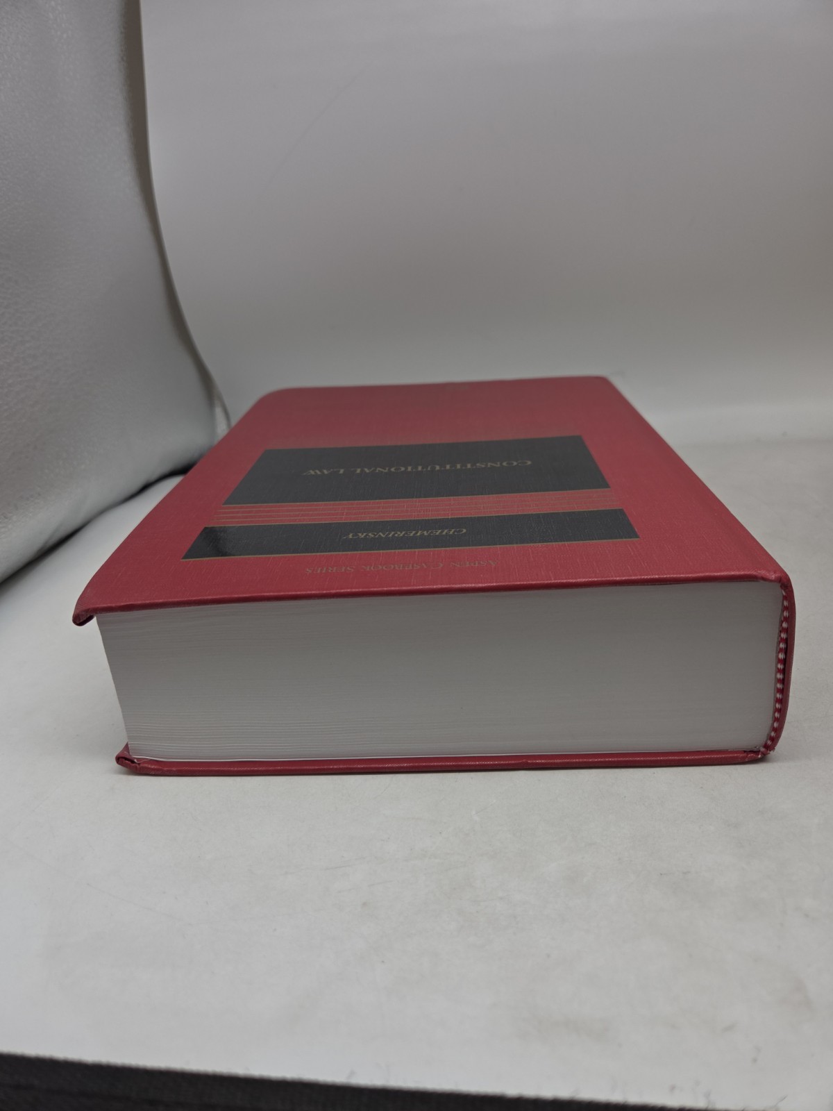 Erwin Chemerinsky Constitutional Law, 7th edition, Aspen Casebook (HC) *NO CODE*