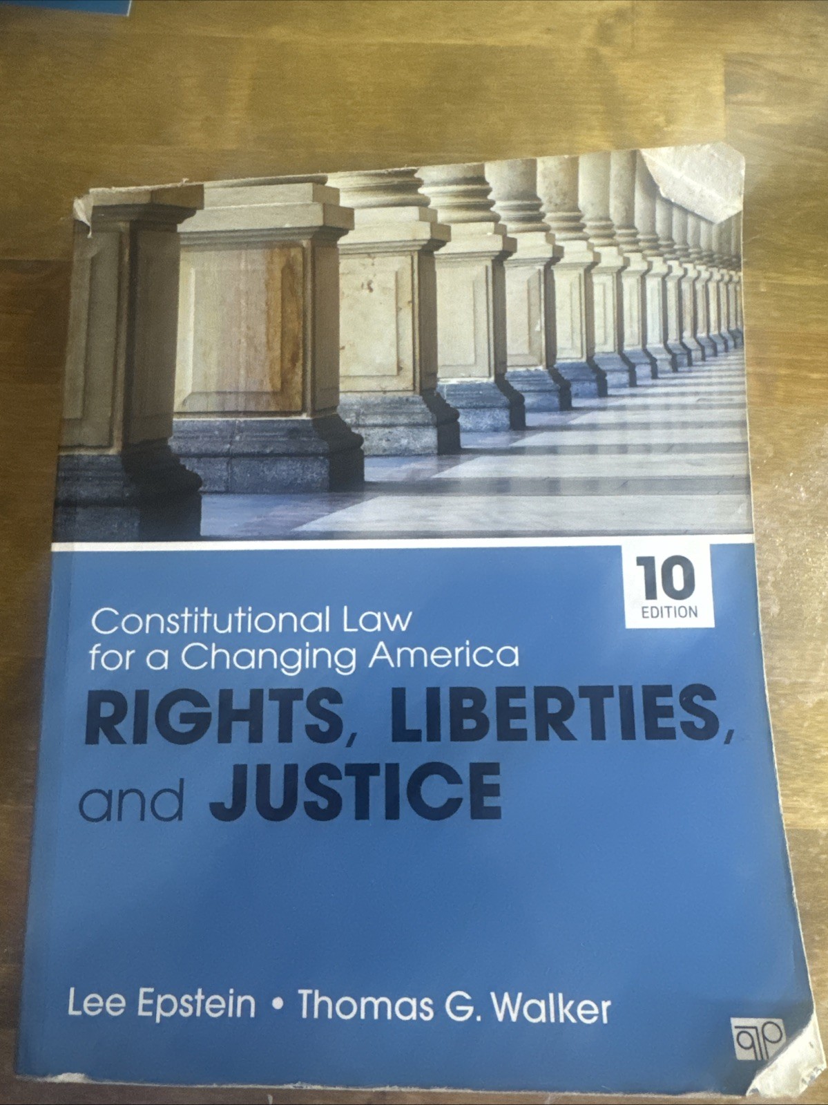 Constitutional Law for a Changing America 10th Ed Epstein Walker Paperback