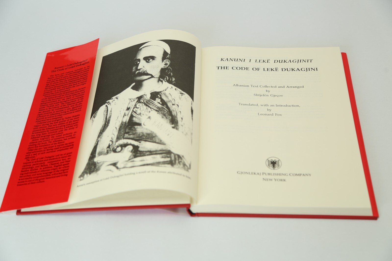 Kanuni i Lekë Dukagjinit, The Code of Lekë Dukagjini. Albanian-English Language.