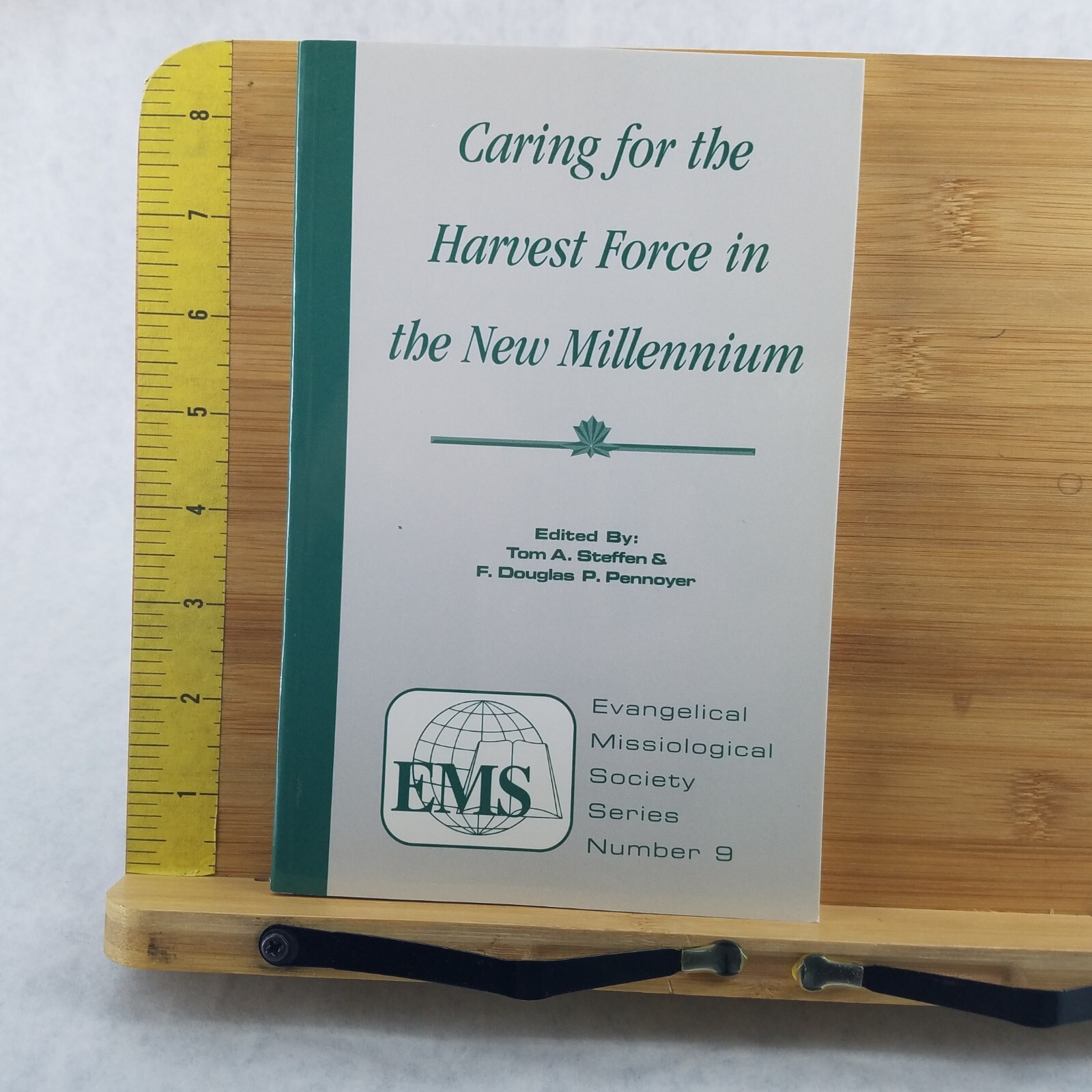 Caring for the Harvest Force in the New Millennium No. 9 Softcover – Tom Steffen