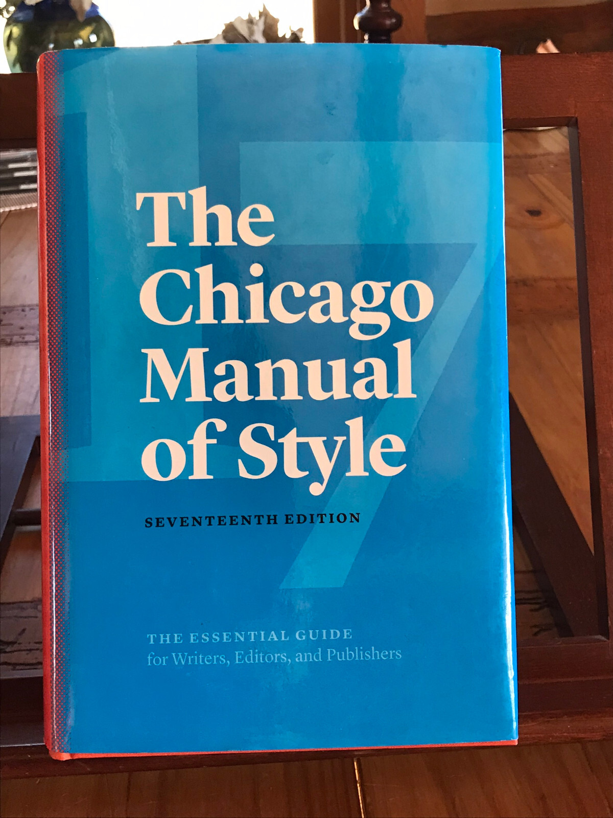 The Chicago Manual of Style, 17th Edition – Hardcover – MINT