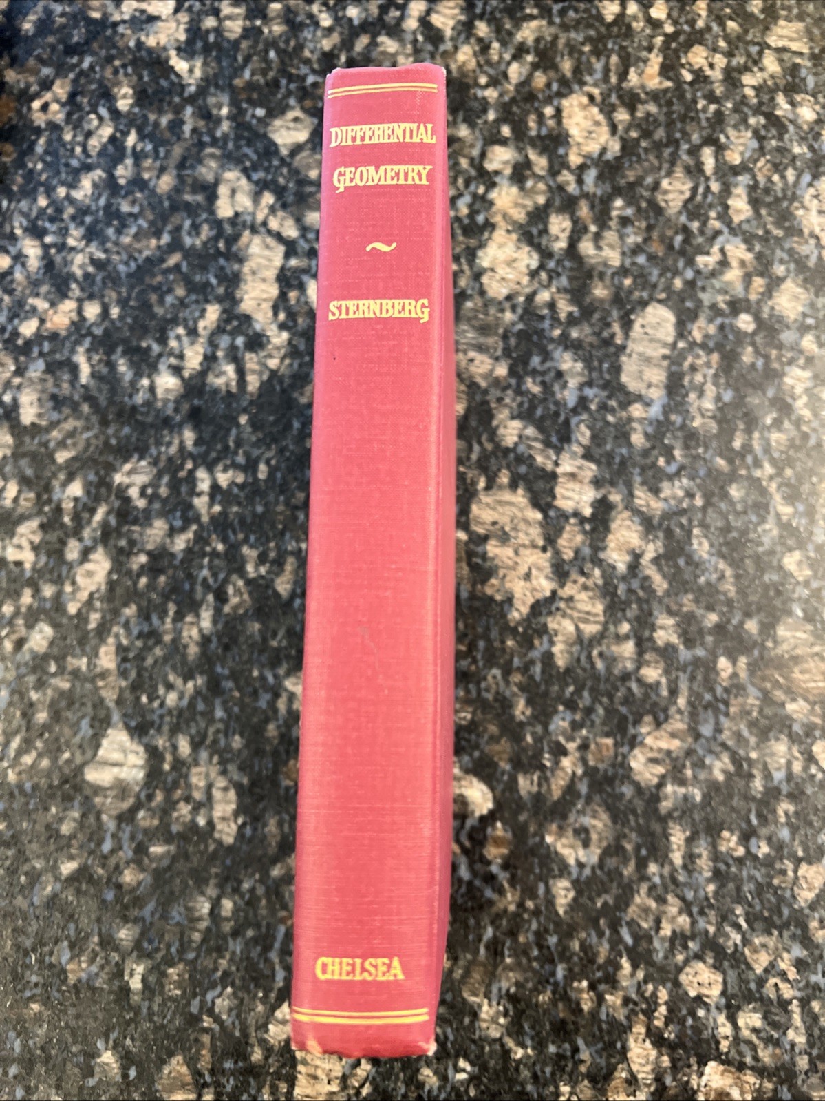 LECTURES ON DIFFERENTIAL GEOMETRY (AMS CHELSEA PUBLISHING) By Shlomo Sternberg