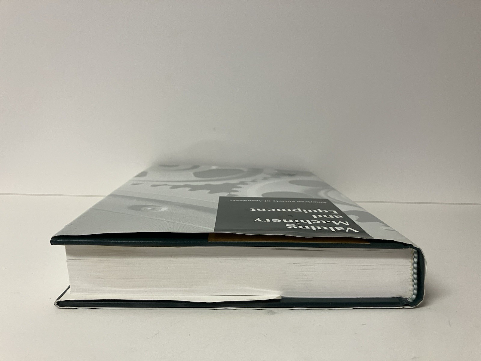 Valuing Machinery and Equipment American Society of Appraisers 2000 HC VERY GOOD