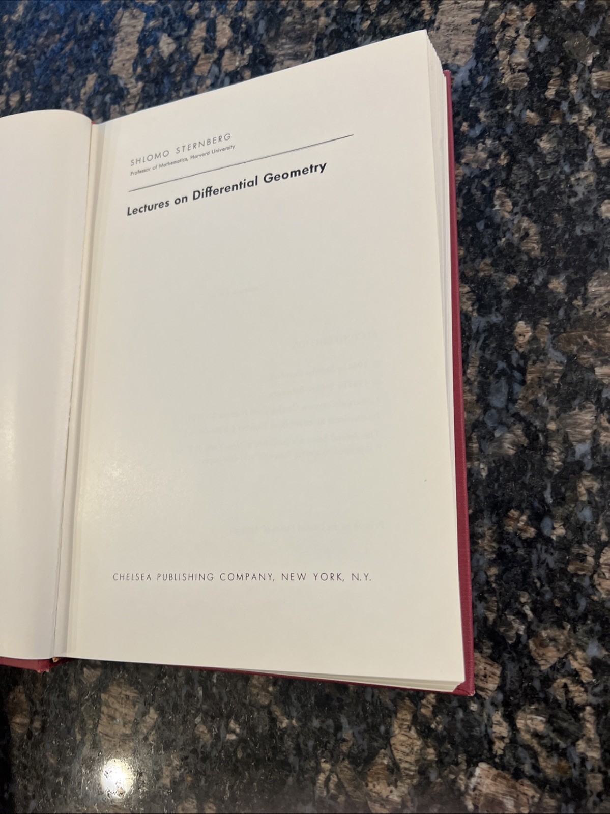 LECTURES ON DIFFERENTIAL GEOMETRY (AMS CHELSEA PUBLISHING) By Shlomo Sternberg