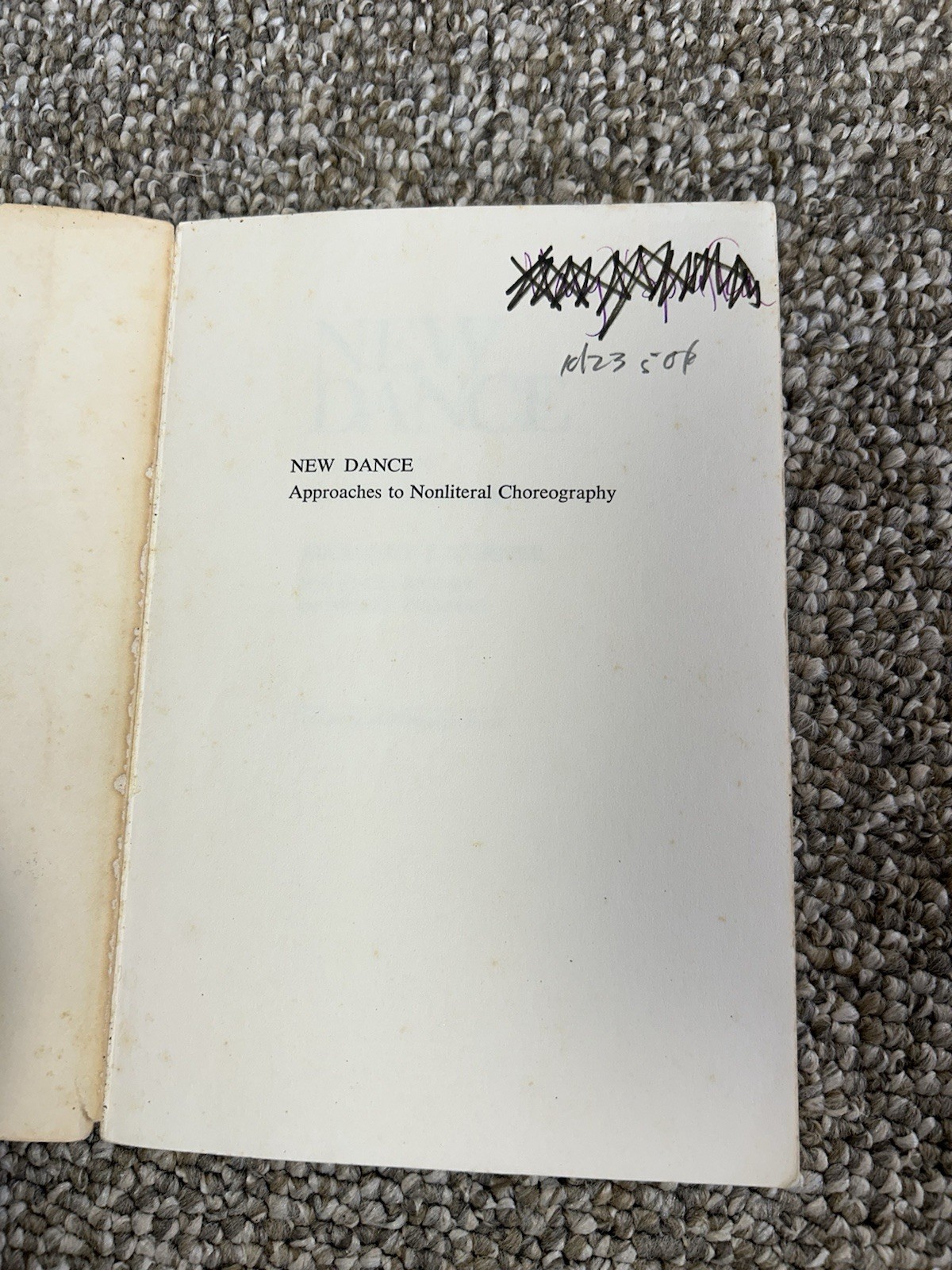 New Dance Margery J. Turner APPROACHES TO NONLITERAL CHOREOGRAPHY