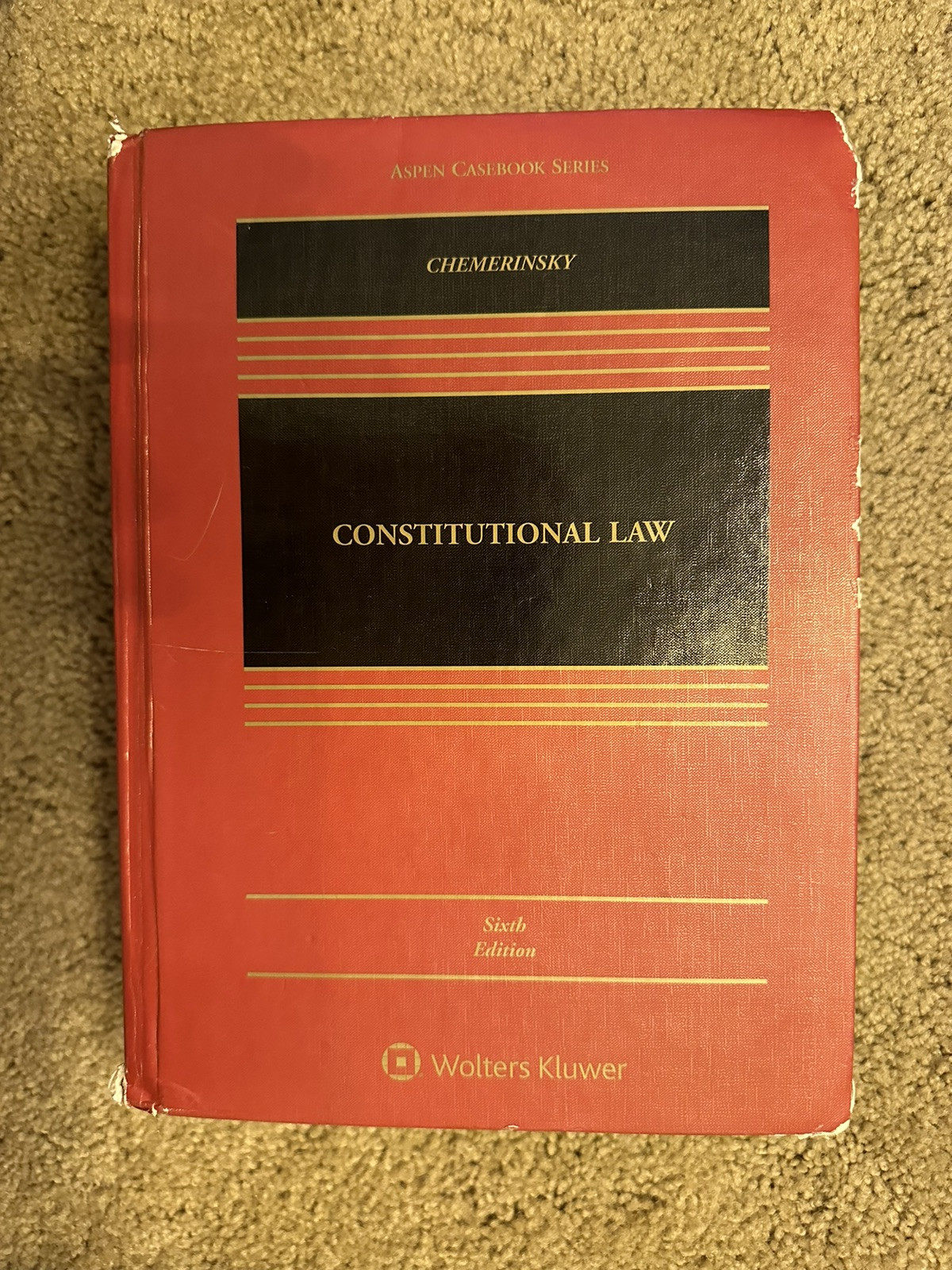 Aspen Casebook Ser.: Constitutional Law by Erwin Chemerinsky 6th Edition