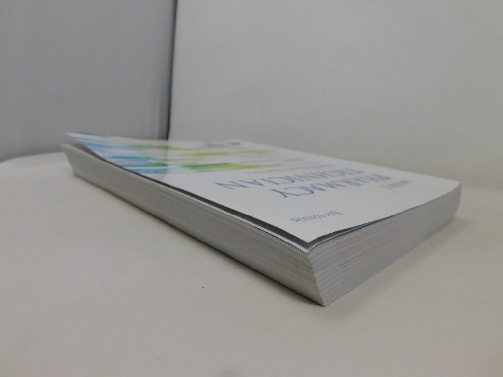 Mosby’s Pharmacy Technician : Principles and Practice paperback 6th sixth USED