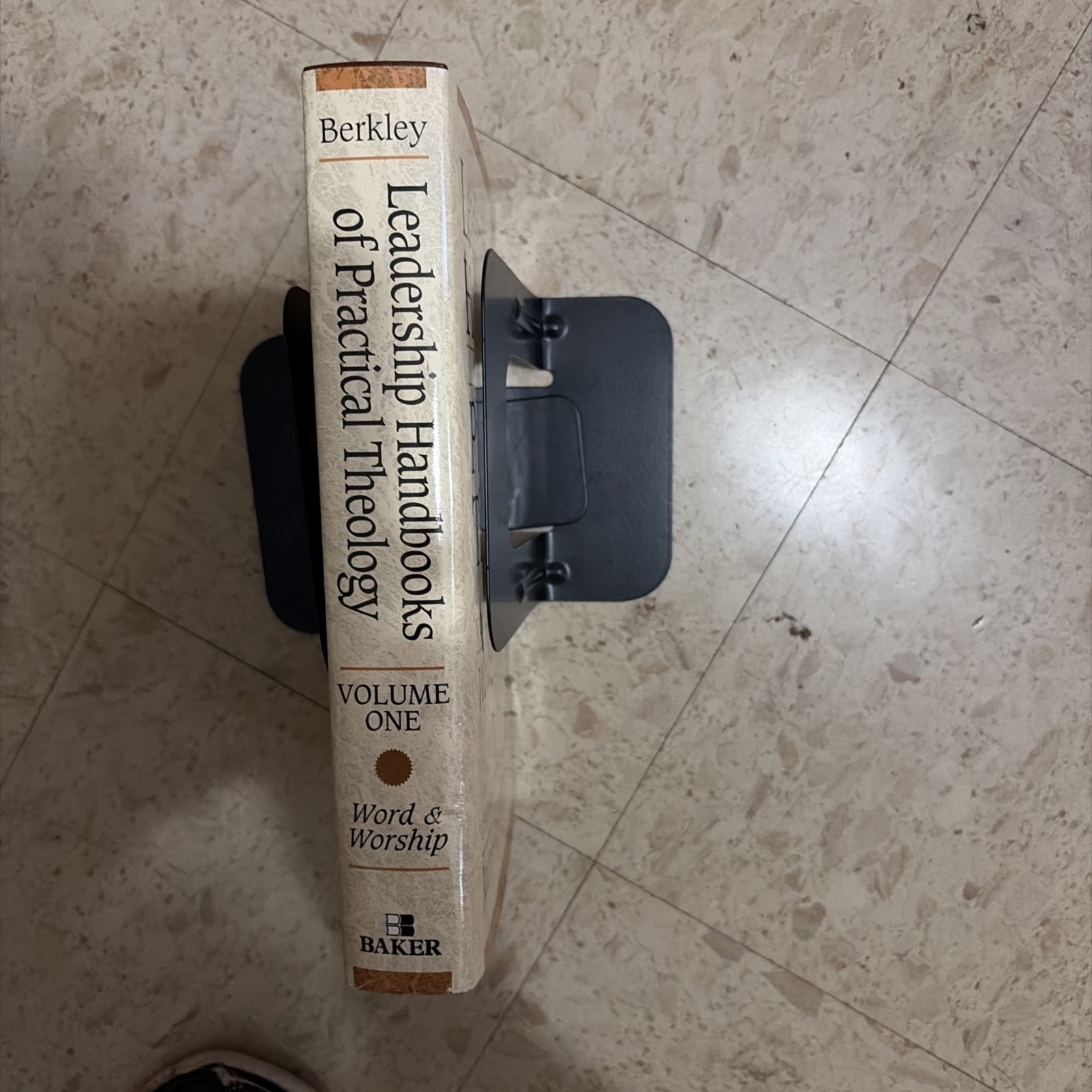 Leadership Handbooks of Practical Theology Vol. 1 : Word and Wors