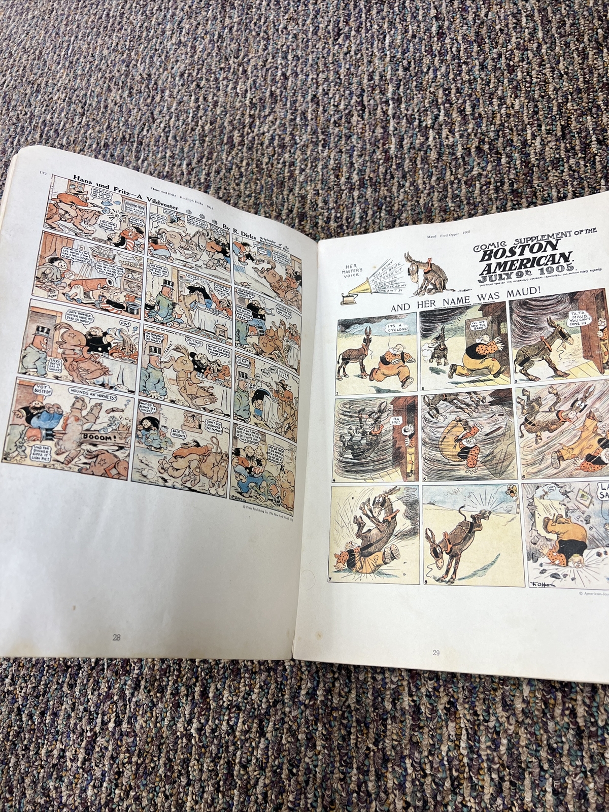 The Smithsonian Collection of NEWSPAPER COMICS 1977 Oversize Book