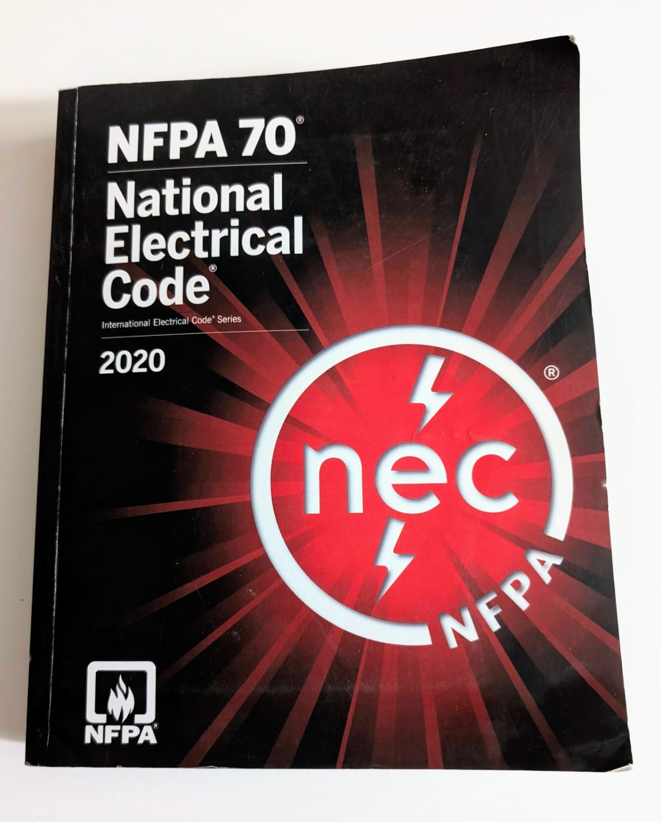 NFPA 70, National Electrical Code: 2020 Edition, Softcover, Like New