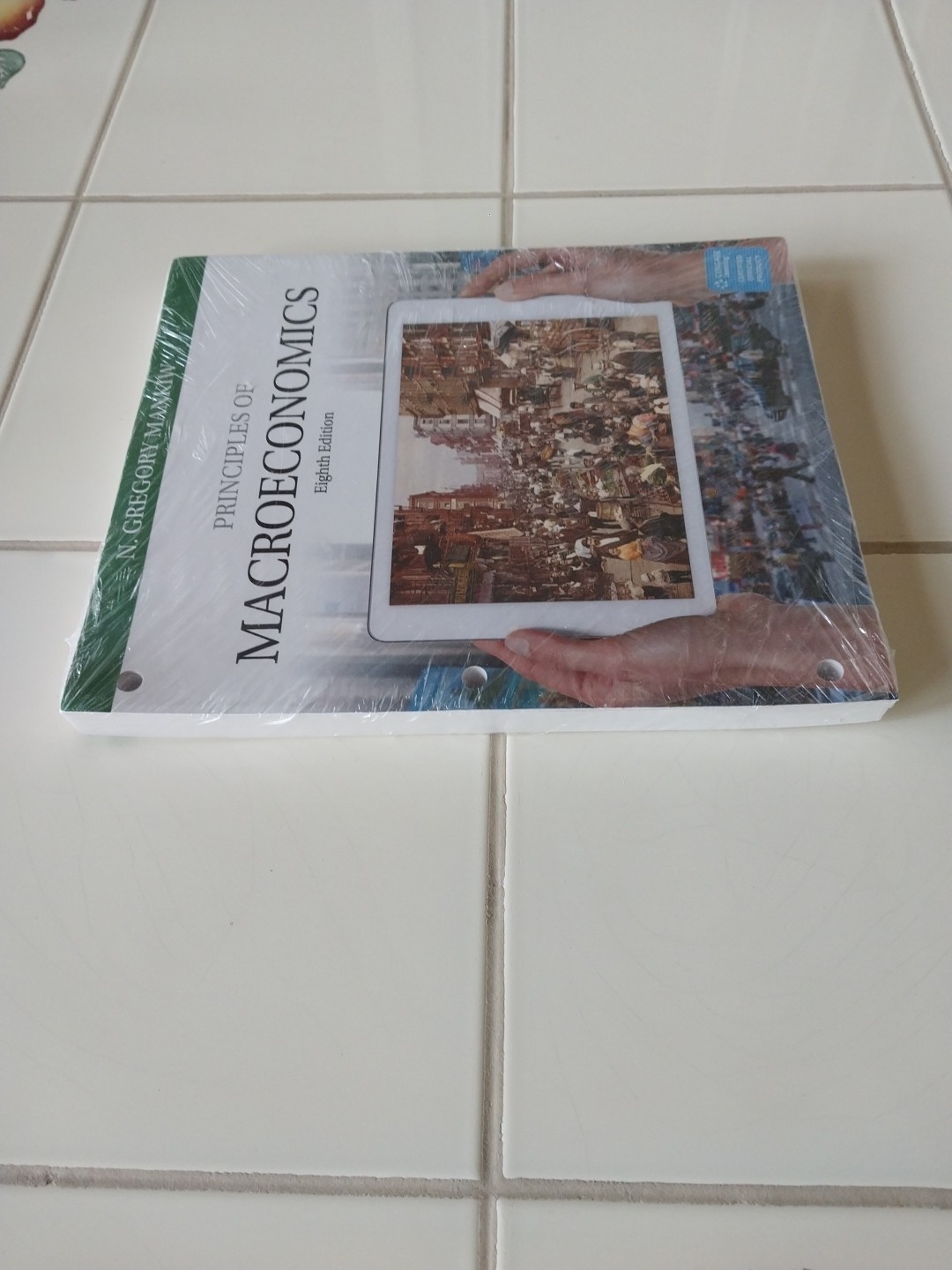 Principles of Macroeconomics 8th edition by N. Gregory Mankiw Looseleaf Edition