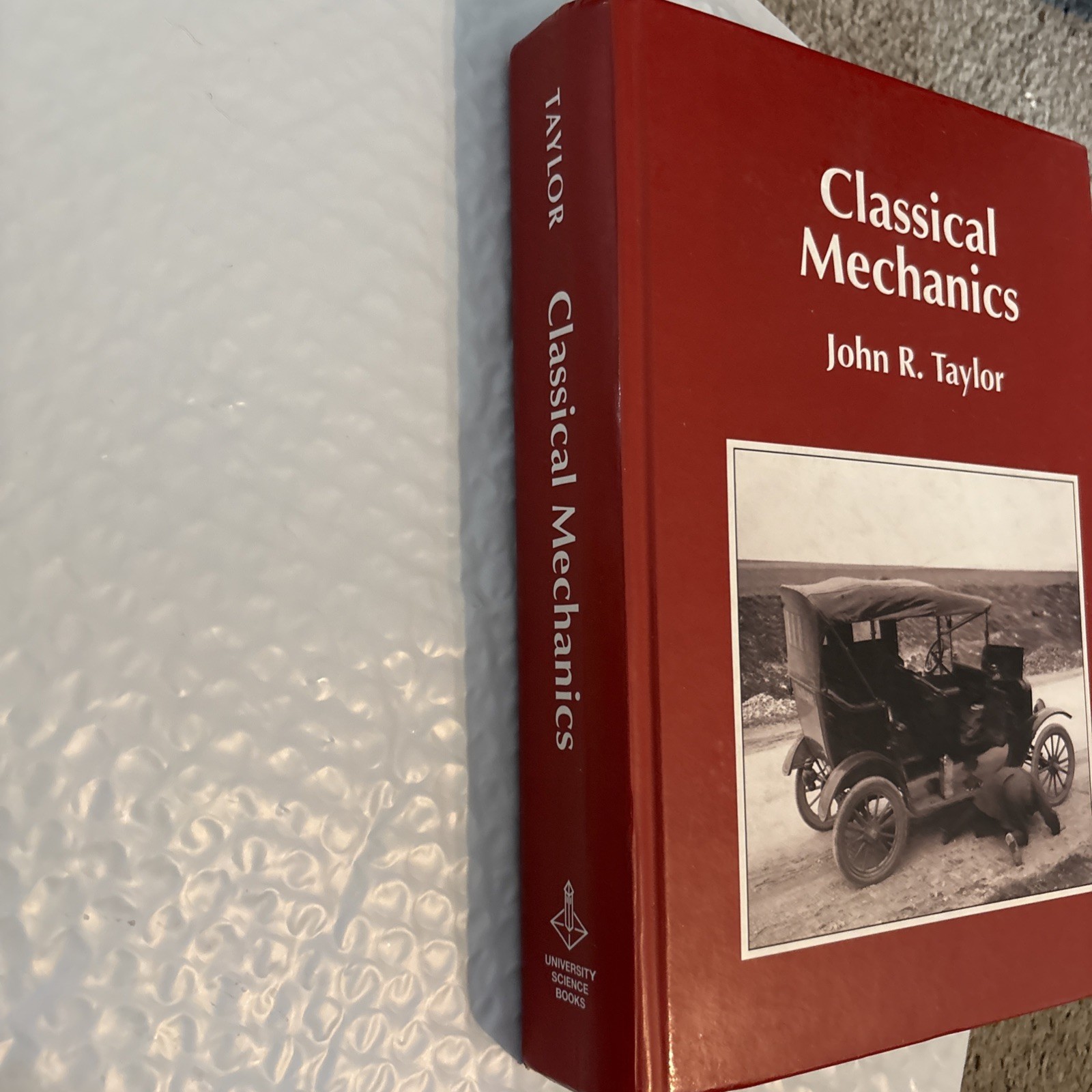 Classical Mechanics by John R. Taylor (2005, Hardcover) Physics Textbook Science