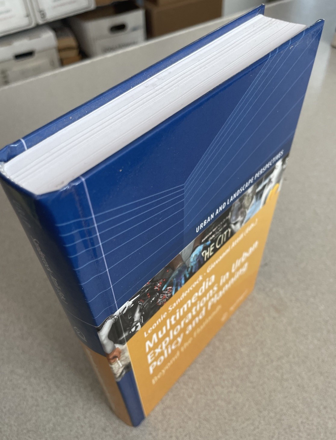 Multimedia Explorations in Urban Policy and Planning