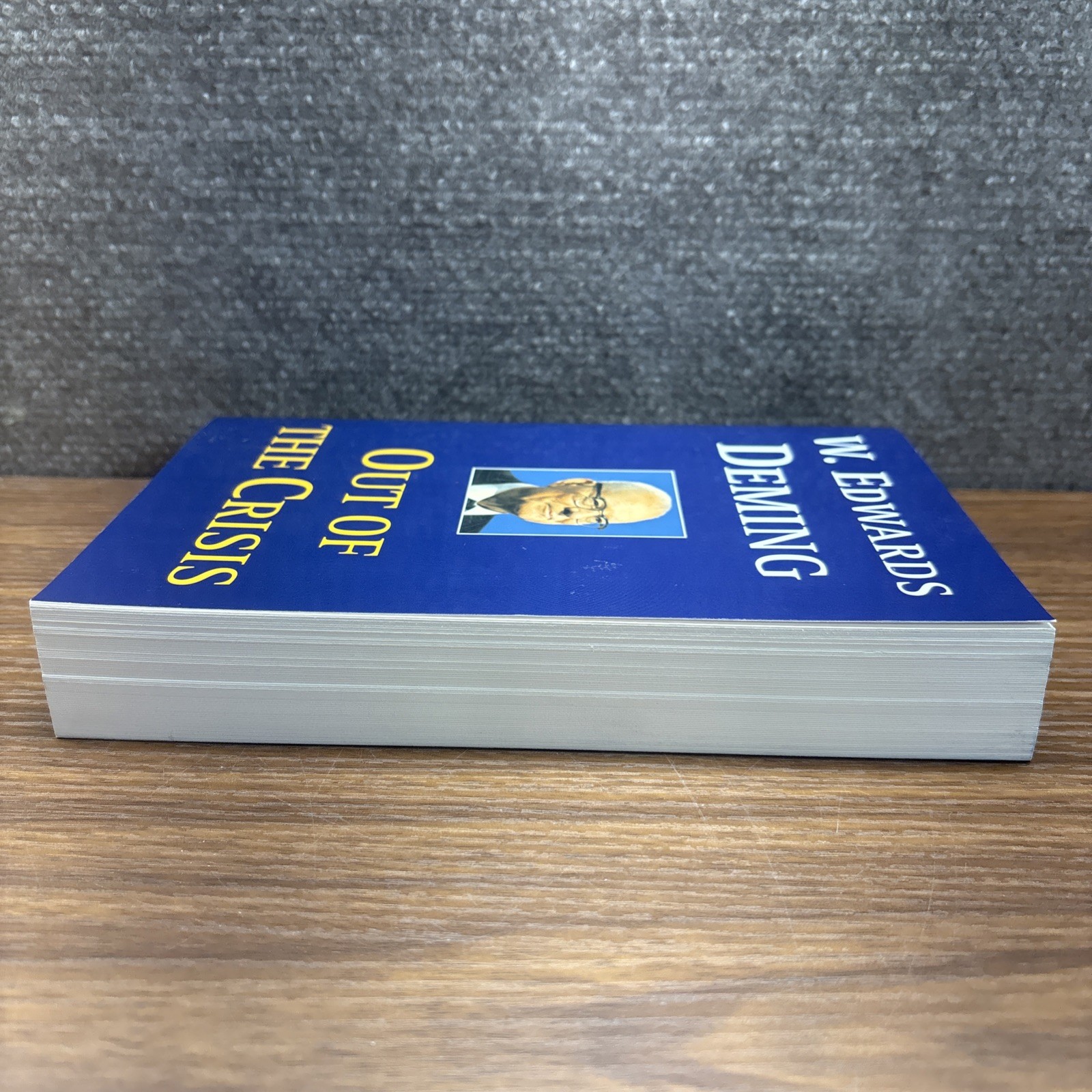 Out of the Crisis (The MIT Press), Deming, W. Edwards VERY GOOD