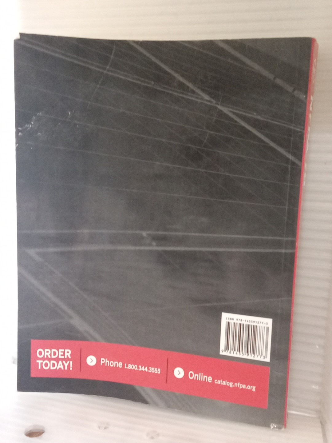 National Electrical Code 2017 by (NFPA) National Fire Protection FREE SHIPPING