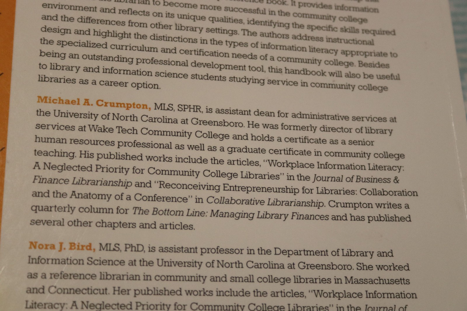 Handbook for Community College Librarians Nora J., Crumpton, Michael Ex-library