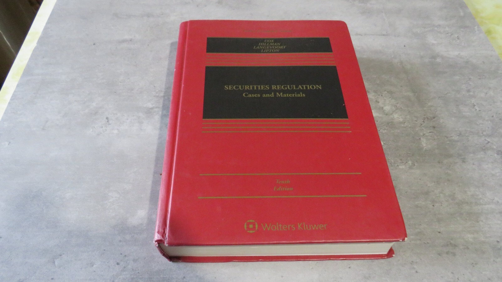 Aspen Casebook Ser.: Securities Regulation : Cases and Materials by Robert W….