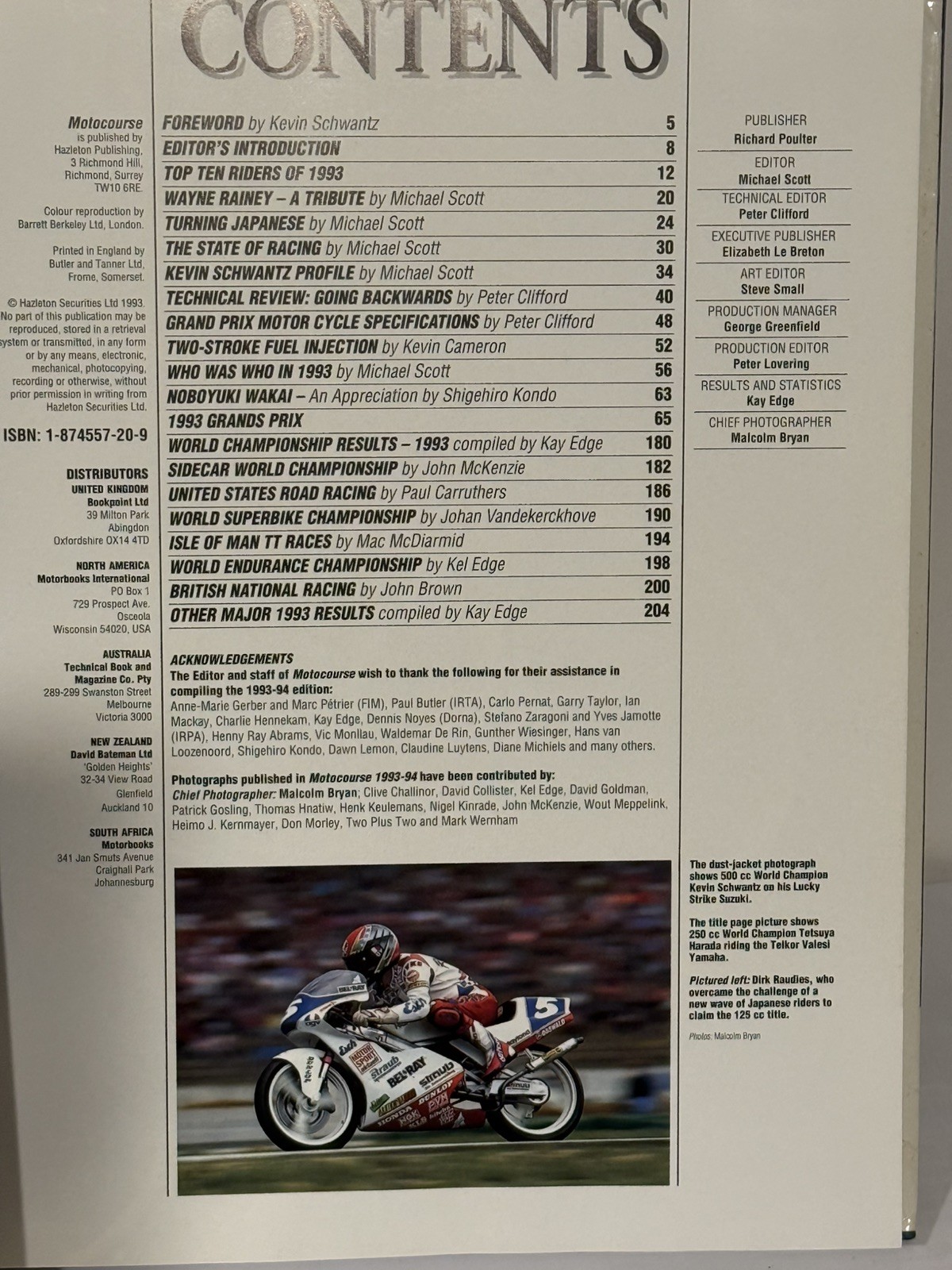 Motocourse. Leading Grand Prix Annual 1993/94 champion Kevin Schwantz