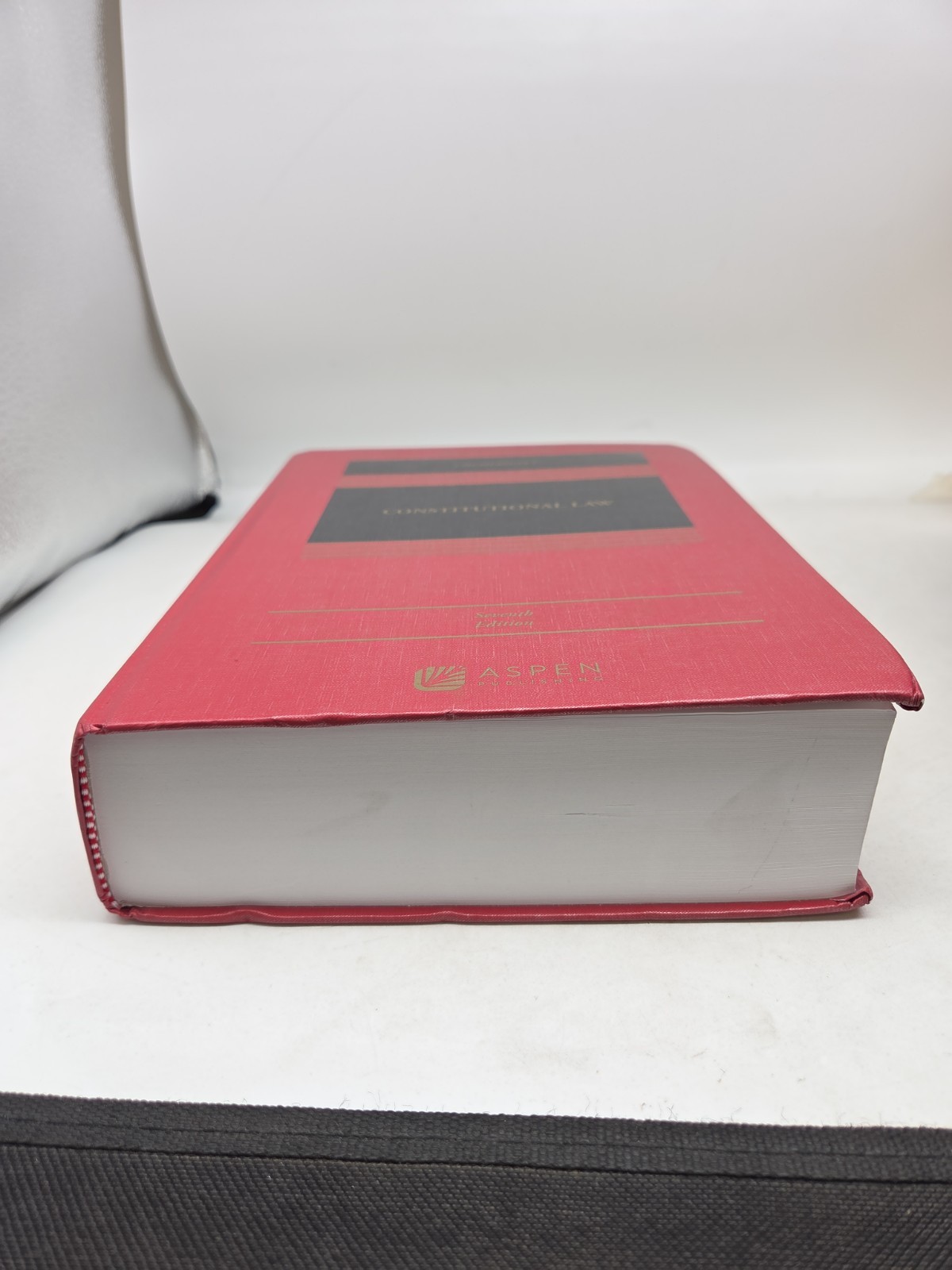 Erwin Chemerinsky Constitutional Law, 7th edition, Aspen Casebook (HC) *NO CODE*
