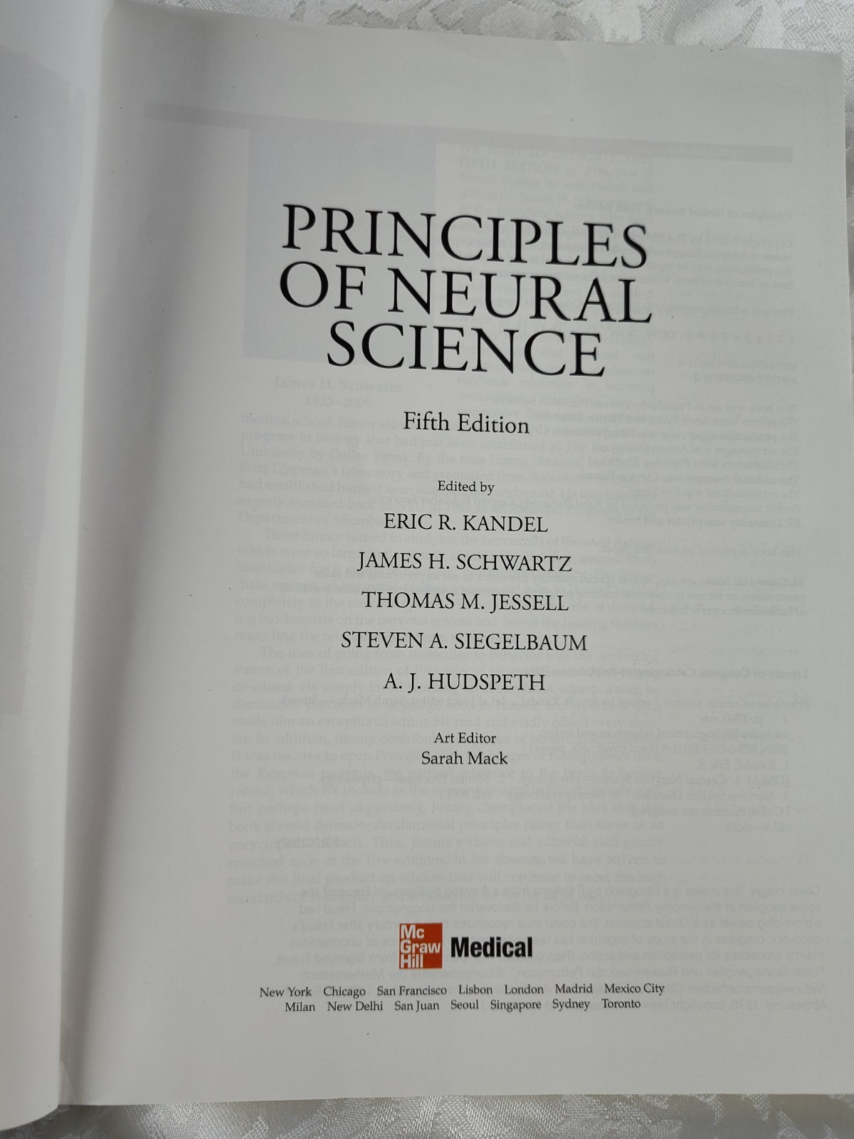 Principles Of Neural Science Fifth Edition Thomas M. Jessell 9780071390118 ST36