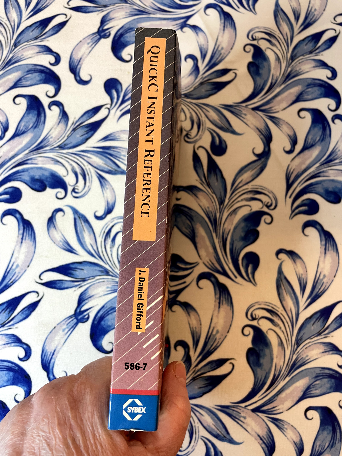 Quick C Instant Reference, J. Daniel Gifford, Paperback, For Version 2.0, 1989