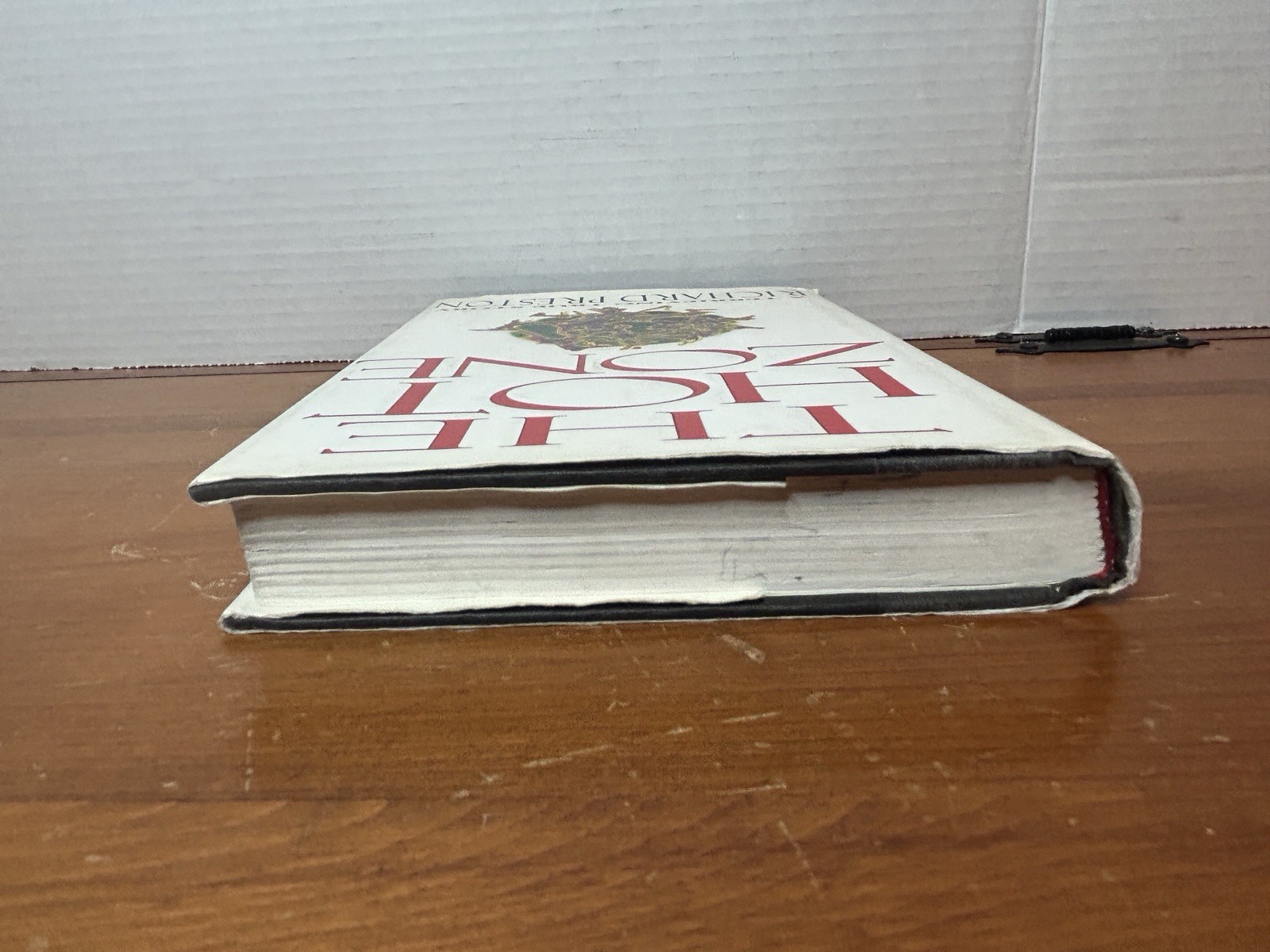 The Hot Zone By Richard Preston (Hardcover, 1994) First Edition Second Printing