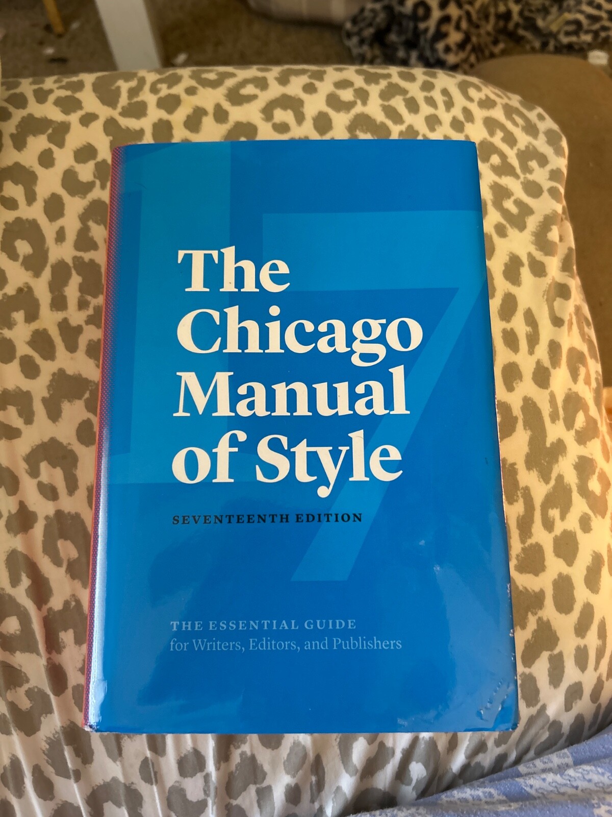 Chicago Manual of Style, 17th Edition by The University The University of…