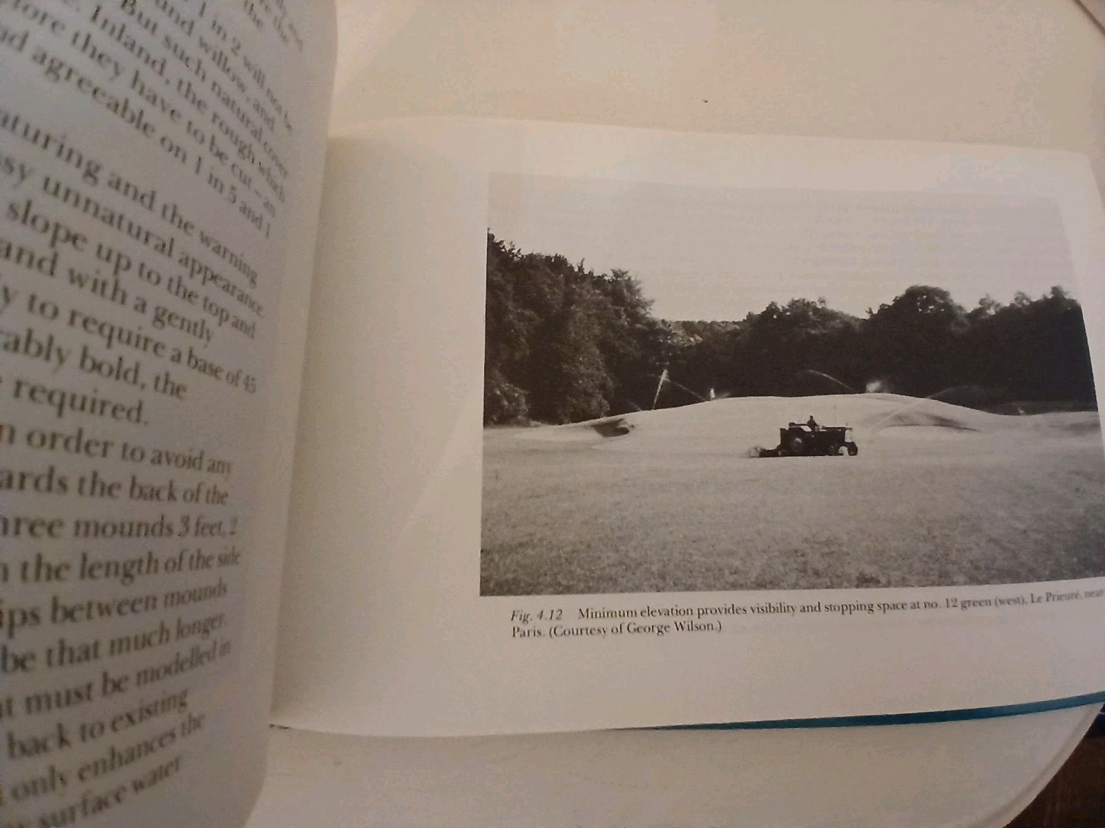 SIGNED Golf Course : Planning, Design, Construction and Management by F. W.