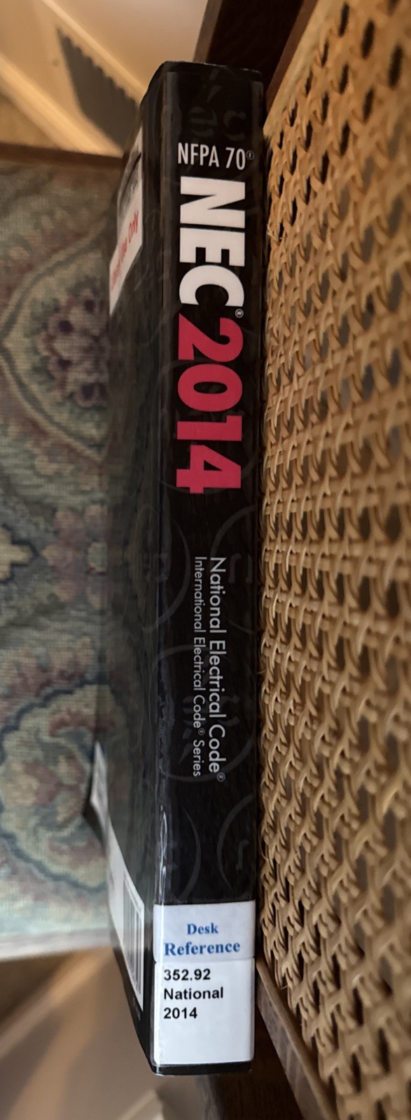 NFPA 70, National Electrical Code : 2014 Edition PB Former Library Copy